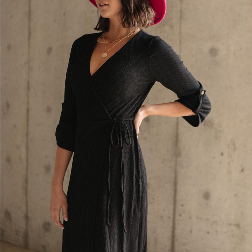 Black Ribbed Knit Midi Wrap Dress - Picture 6 of 16